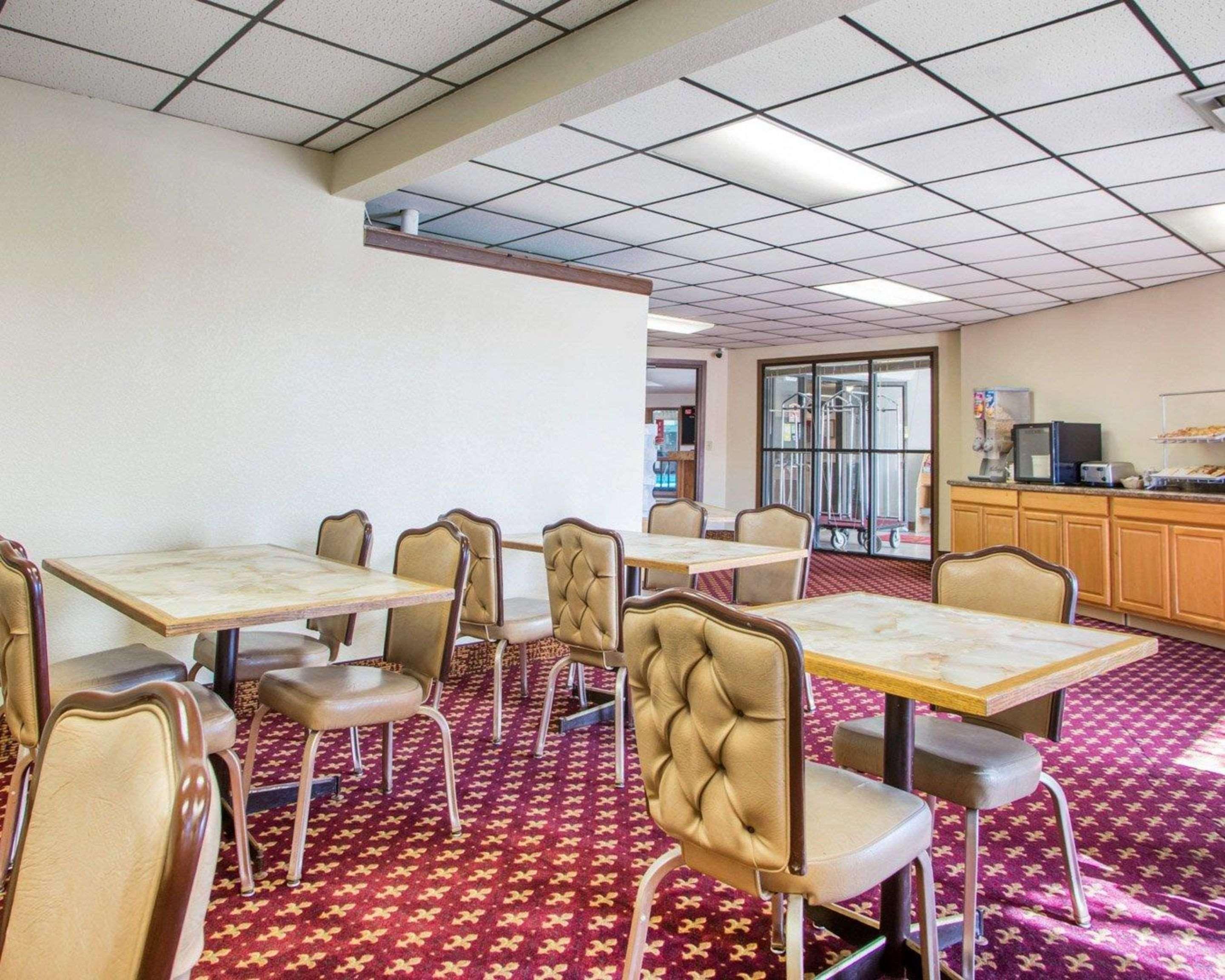 史蒂文斯波因特 斯蒂文斯波恩特伊克诺旅店酒店 外观 照片